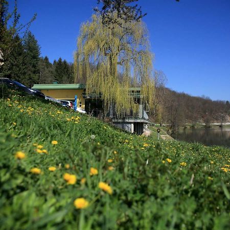 Motel Dobra Duga Resa Eksteriør billede